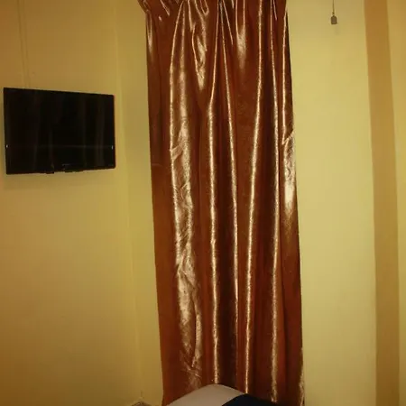 Sun Inns Dmind Seri Kembangan Bagian luar foto