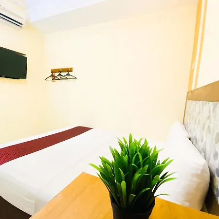 Sun Inns Dmind Seri Kembangan Bagian luar foto