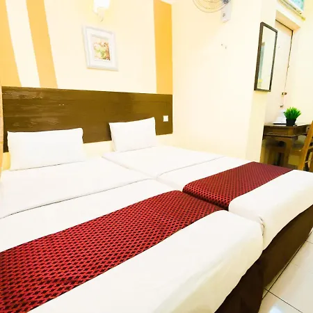 Sun Inns Dmind Seri Kembangan Bagian luar foto