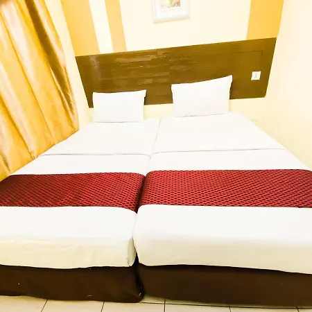 Sun Inns Dmind Seri Kembangan Bagian luar foto